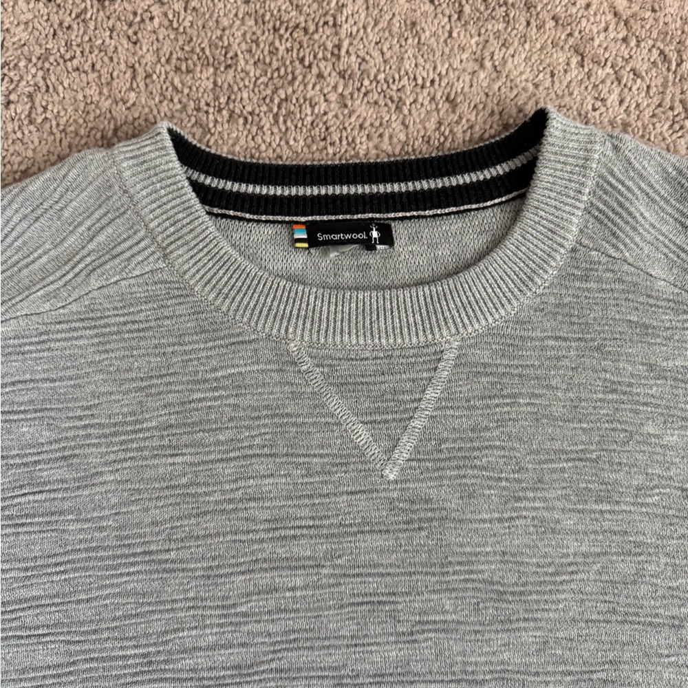 NWOT Mens Merino Wool Smartwool Light Gray Crewneck Sweater - Large - Picture 2 of 5